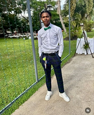 Jeremy - Bass Player Mesh Marina