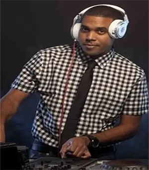 Mario C - Producer and Manager of Mesh Marina